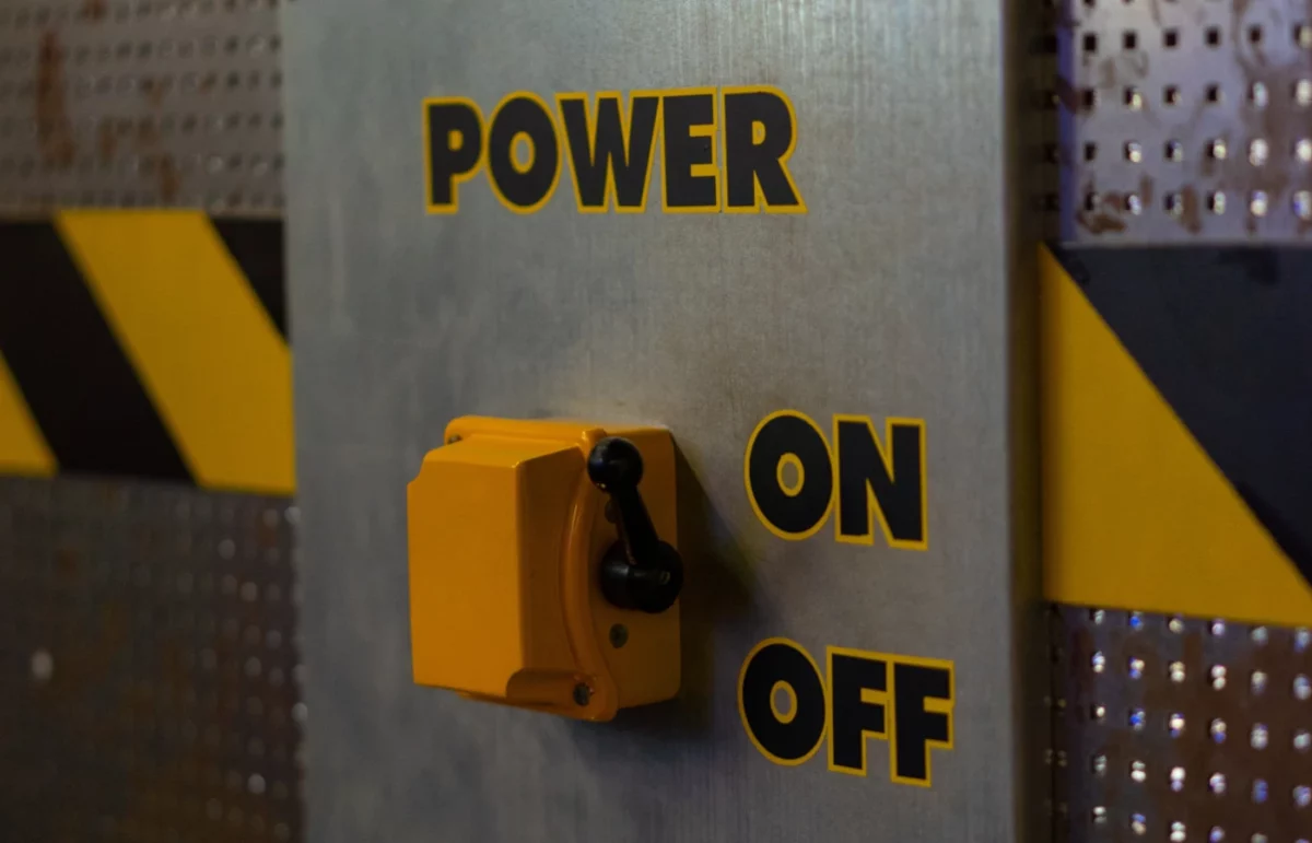 Safely operate generator